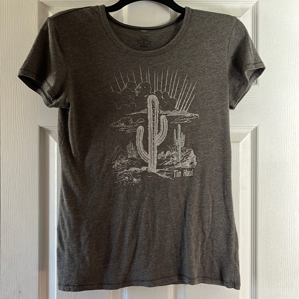 Tin Haul Tshirt size L